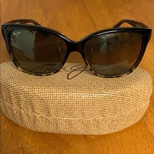Maui Jim sunglasses: starfish black tortoise POLAR